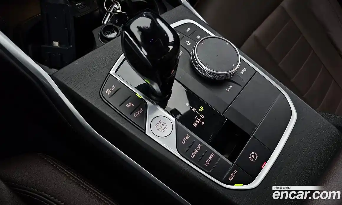 BMW 3 серия 2019 2.0 автомат (гидро), фото 9