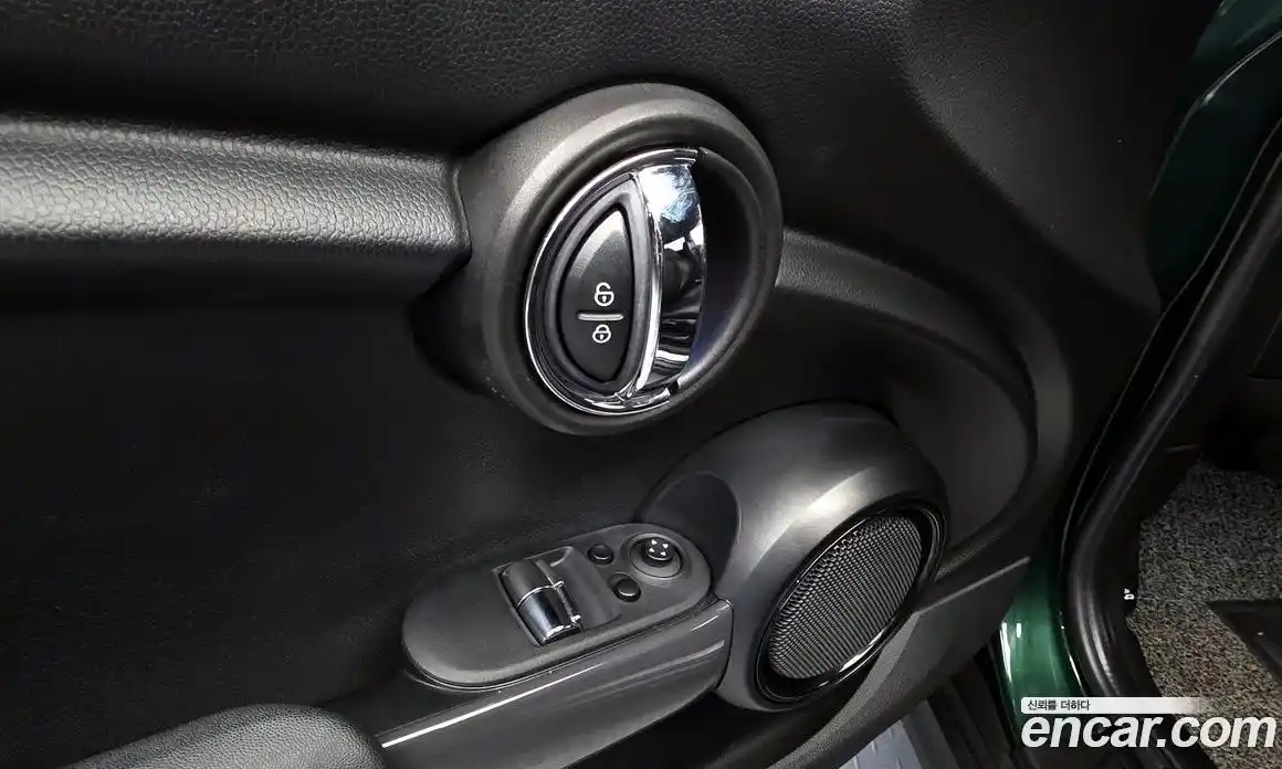 Mini Cooper 2014 1.5 автомат (гидро), фото 11