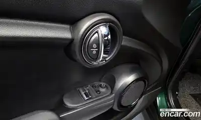 Mini Cooper 2014 1.5 автомат (гидро), миниатюра 11