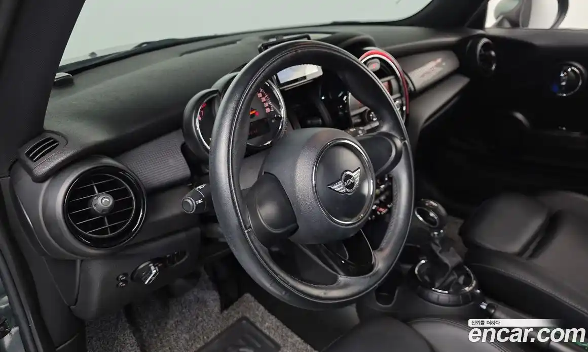 Mini Cooper 2014 1.5 автомат (гидро), фото 17