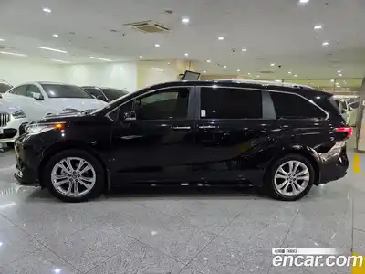 Toyota Sienna 2022 2.5 гидро, миниатюра 3