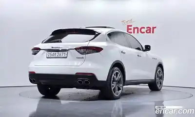 Maserati Levante 2017 3.0 гидро, миниатюра 2