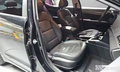 Hyundai Avante 2015 1.6 автомат (гидро), миниатюра 11