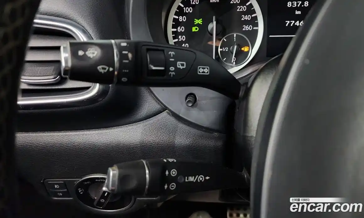 Infiniti Q30 2017 2.0 гидро, фото 19