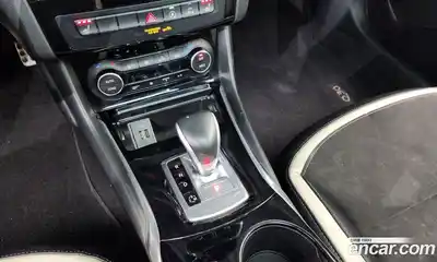 Infiniti Q30 2017 2.0 гидро, миниатюра 9