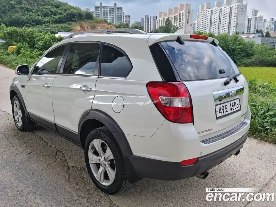 Chevrolet Captiva 2011 2.2 автомат (гидро), фото 3