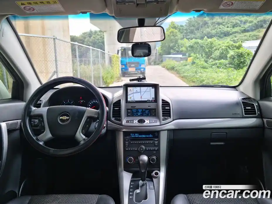 Chevrolet Captiva 2011 2.2 автомат (гидро), фото 6