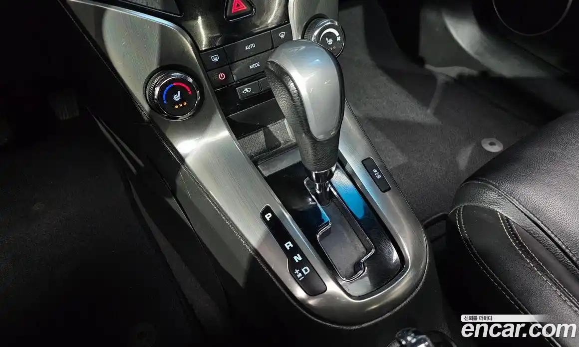 Chevrolet Cruze 2014 1.8 автомат (гидро), фото 9