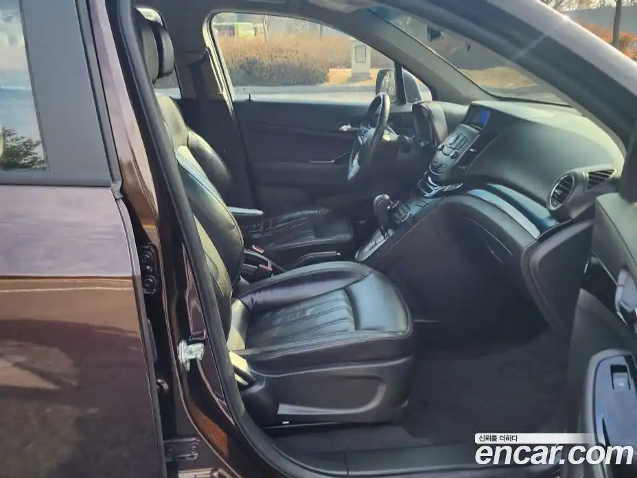 Chevrolet Orlando 2013 2.0 автомат (гидро), фото 14