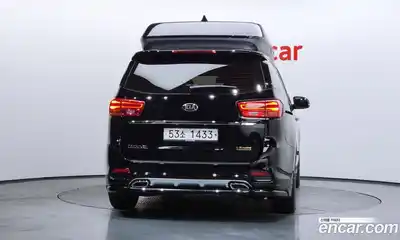 Kia Carnival 2019 2.2 автомат (гидро), миниатюра 4