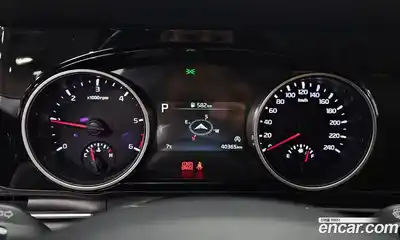 Kia Carnival 2021 2.2 автомат (гидро), миниатюра 8