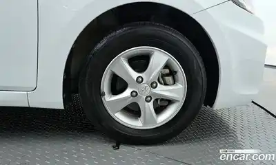 Hyundai Accent 2014 1.4 автомат (гидро), миниатюра 5