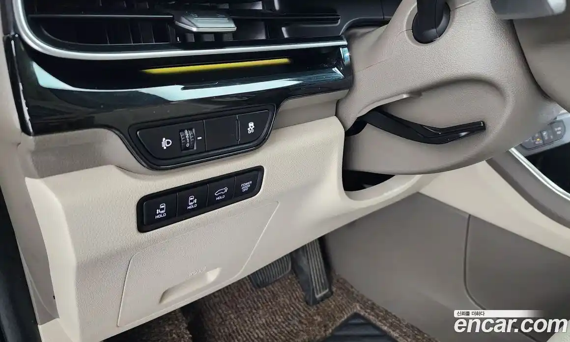 Kia Carnival 2023 2.2 автомат (гидро), фото 14