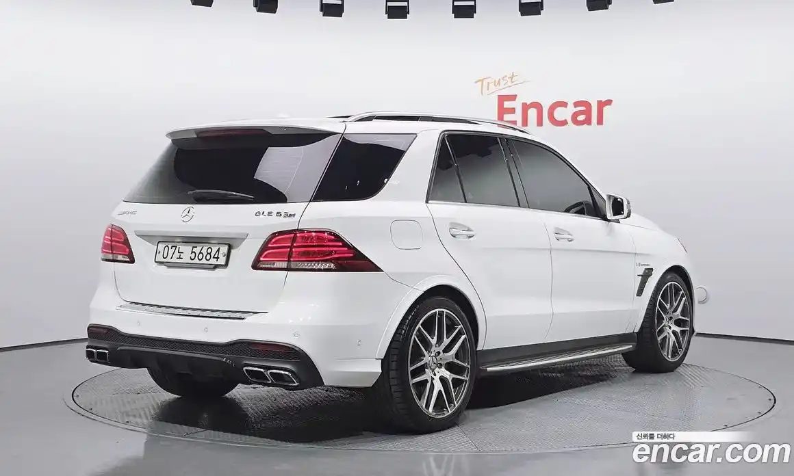 Mercedes-Benz GLE-Class 2016 5.5 гидро, фото 2 Mercedes-Benz GLE-Class 2016 5.5 гидро, фото 2