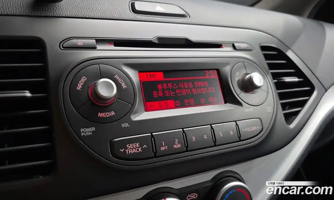 Kia Morning 2015 1.0 автомат (гидро), фото 15