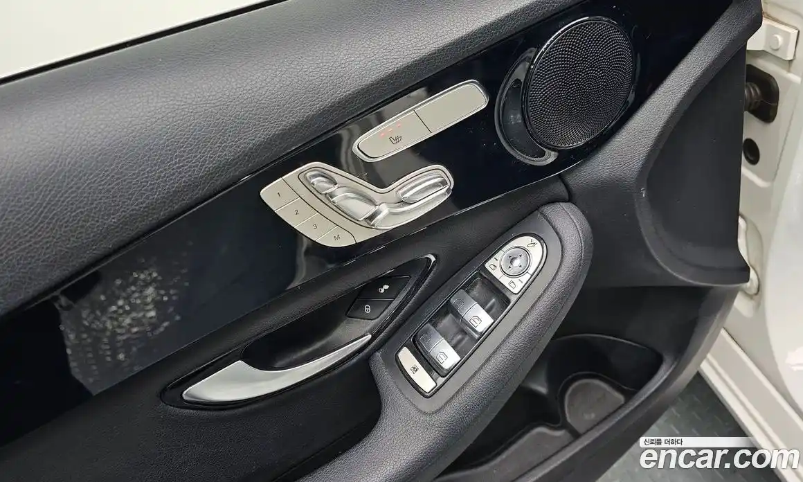 Mercedes-Benz C-Class 2015 2.0 автомат (гидро), фото 13