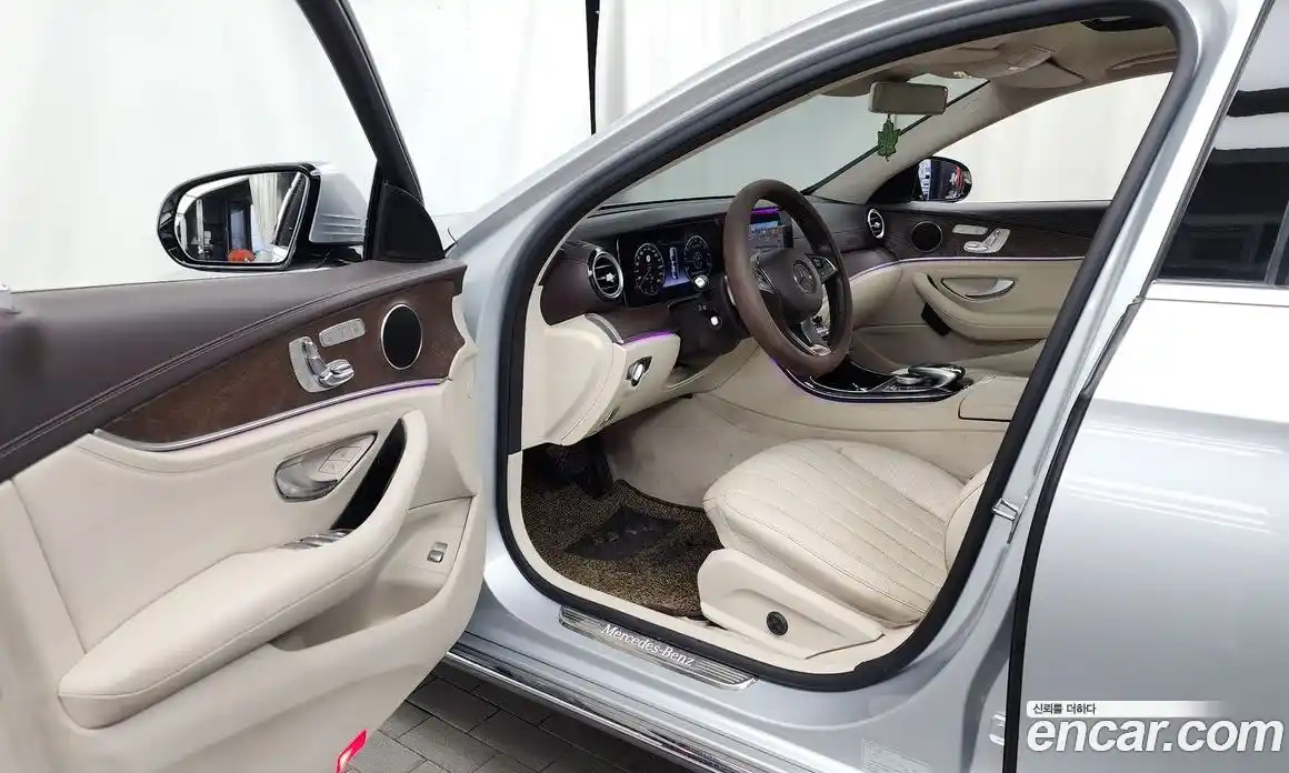 Mercedes-Benz E-Class 2016 2.0 автомат (гидро), фото 10