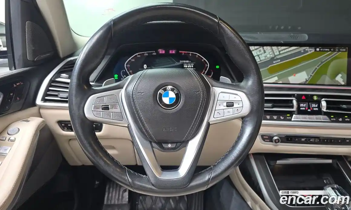 BMW X7 2021 3.0 автомат (гидро), фото 13