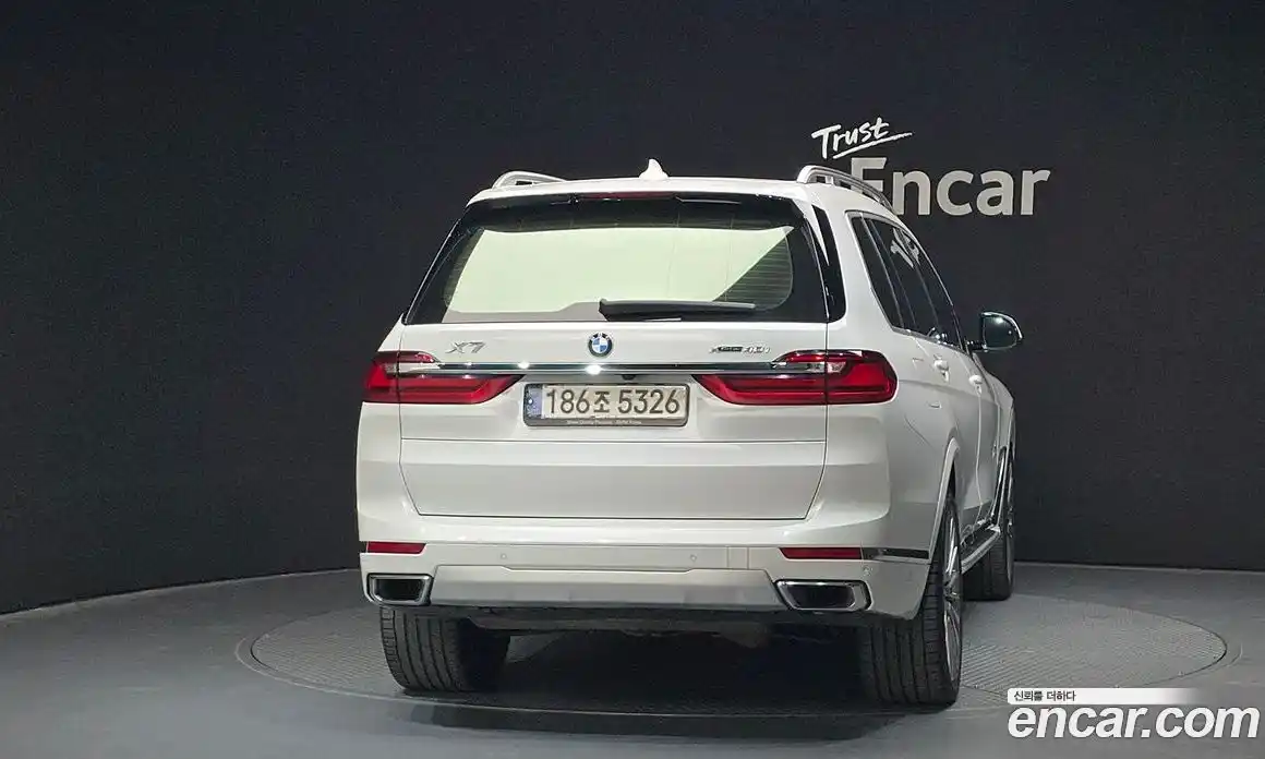 BMW X7 2021 3.0 автомат (гидро), фото 4