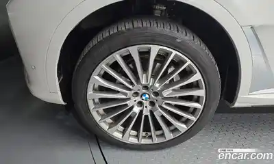 BMW X7 2021 3.0 автомат (гидро), миниатюра 5
