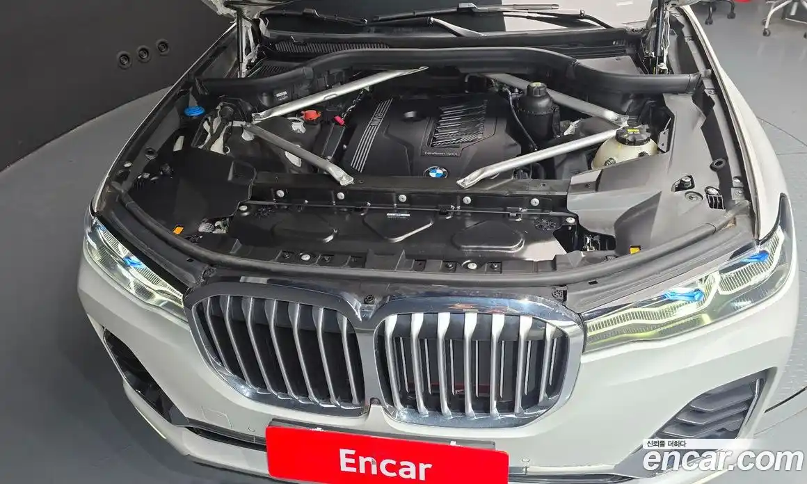 BMW X7 2021 3.0 автомат (гидро), фото 6