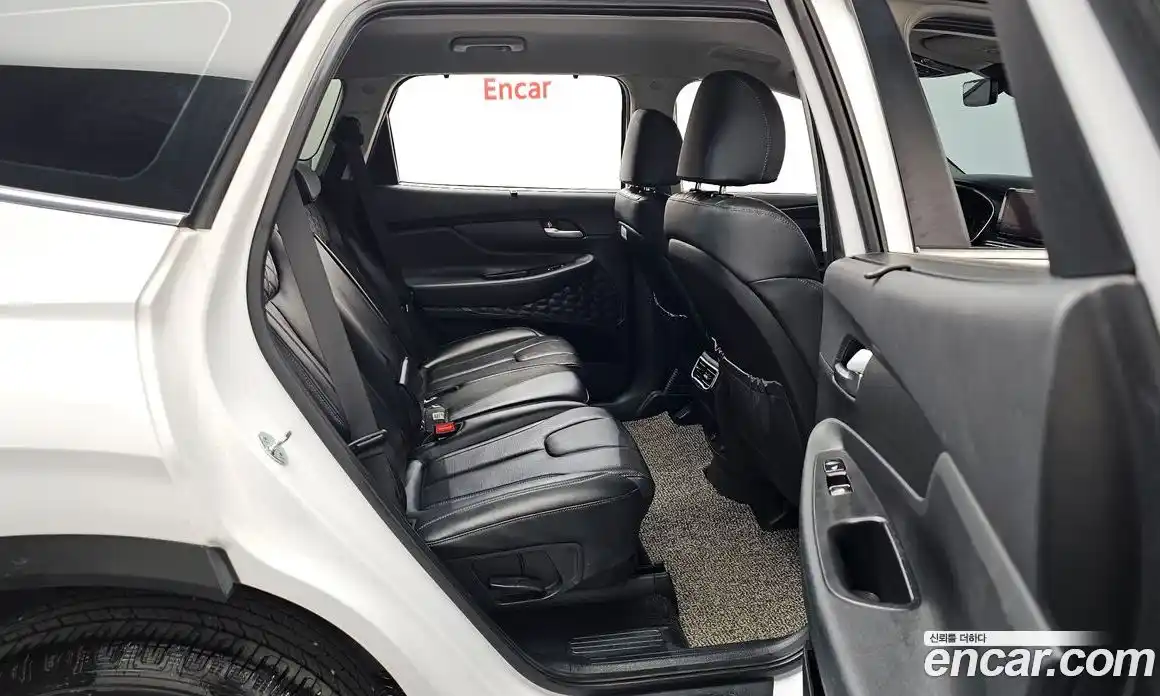 Hyundai Santa Fe 2021 2.2 автомат (гидро), фото 17