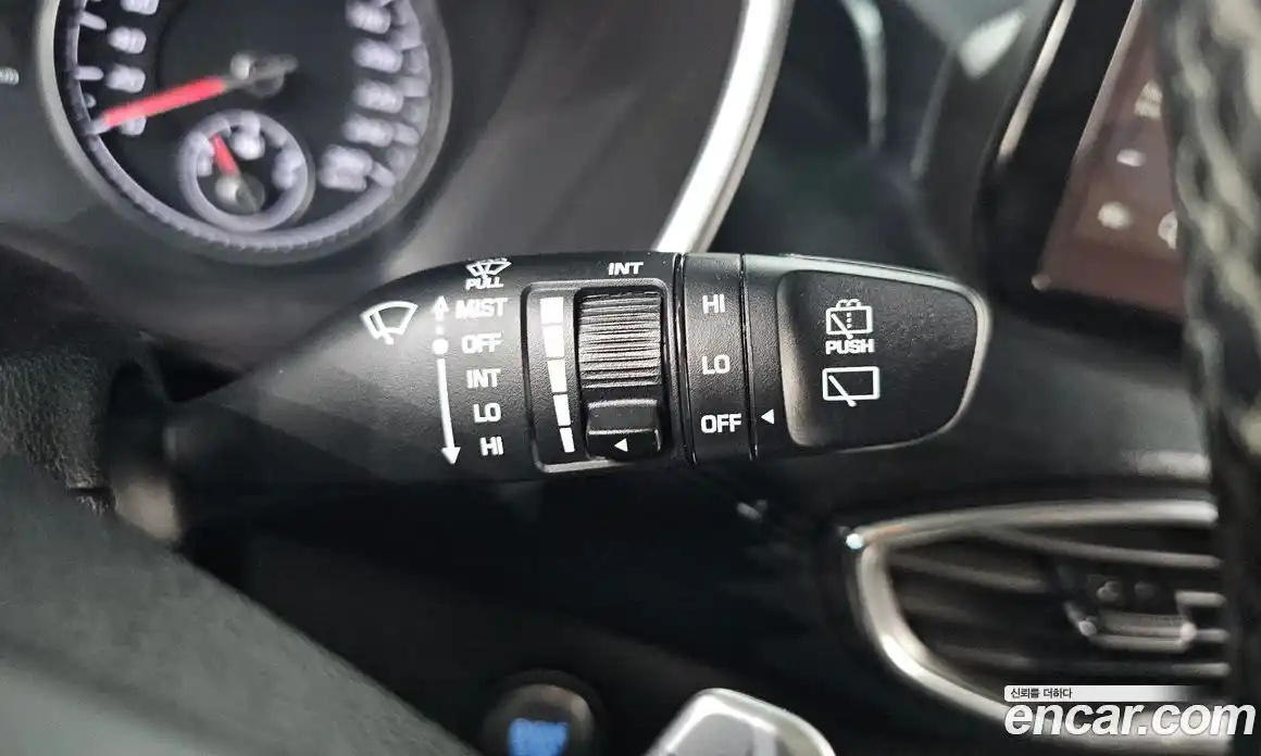 Hyundai Santa Fe 2021 2.2 автомат (гидро), фото 29