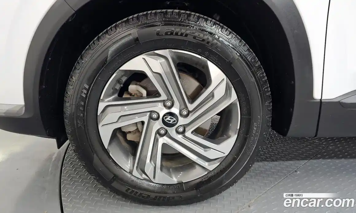 Hyundai Santa Fe 2021 2.2 автомат (гидро), фото 5