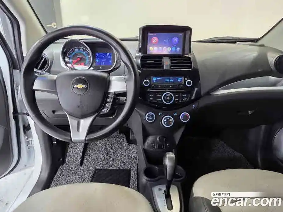 Chevrolet Spark 2013 1.0 автомат (гидро), фото 17