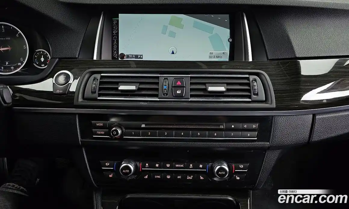 BMW 5 серия 2015 2.0 автомат (гидро), фото 14