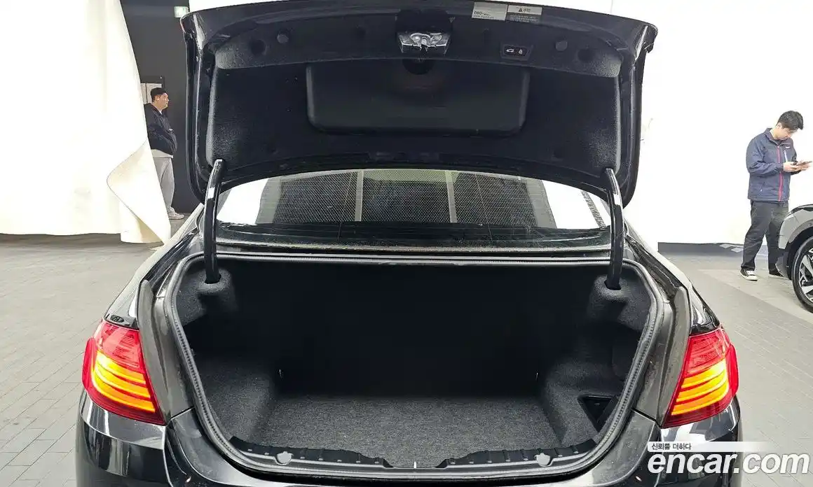 BMW 5 серия 2015 2.0 автомат (гидро), фото 20