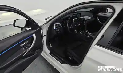 BMW 3 серия 2017 2.0 автомат (гидро), миниатюра 11