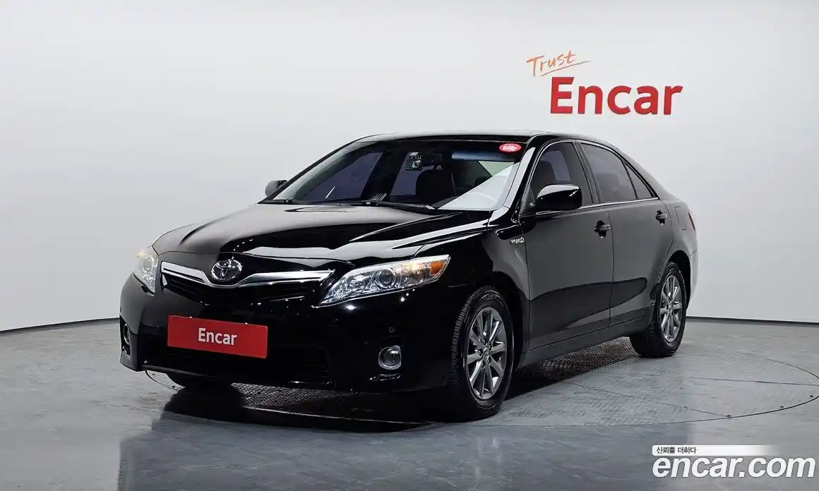 Toyota Camry 2011 2.4 гидро, фото 1