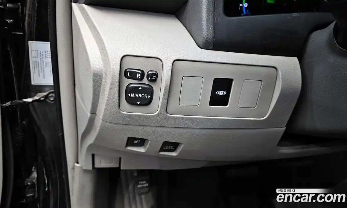 Toyota Camry 2011 2.4 гидро, фото 18