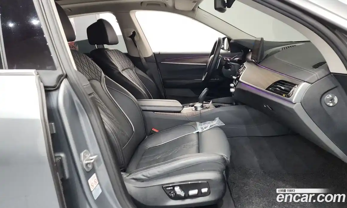 BMW 6 серия 2022 2.0 автомат (гидро), фото 11
