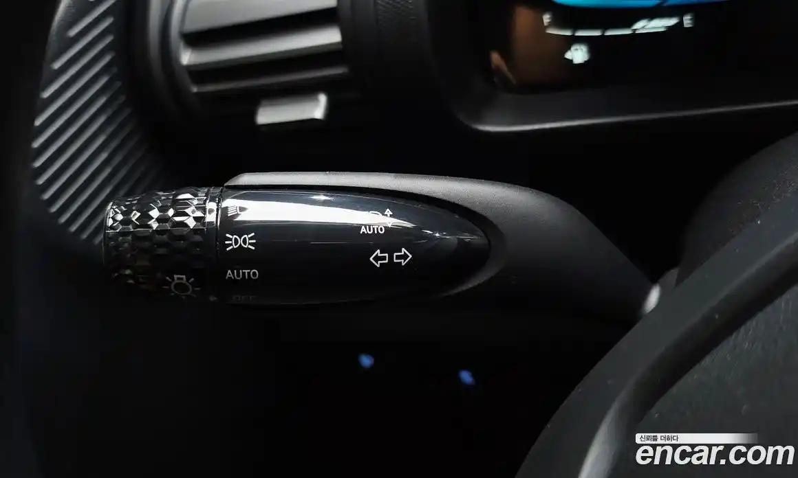 Hyundai Casper 2023 1.0 автомат (гидро), фото 21