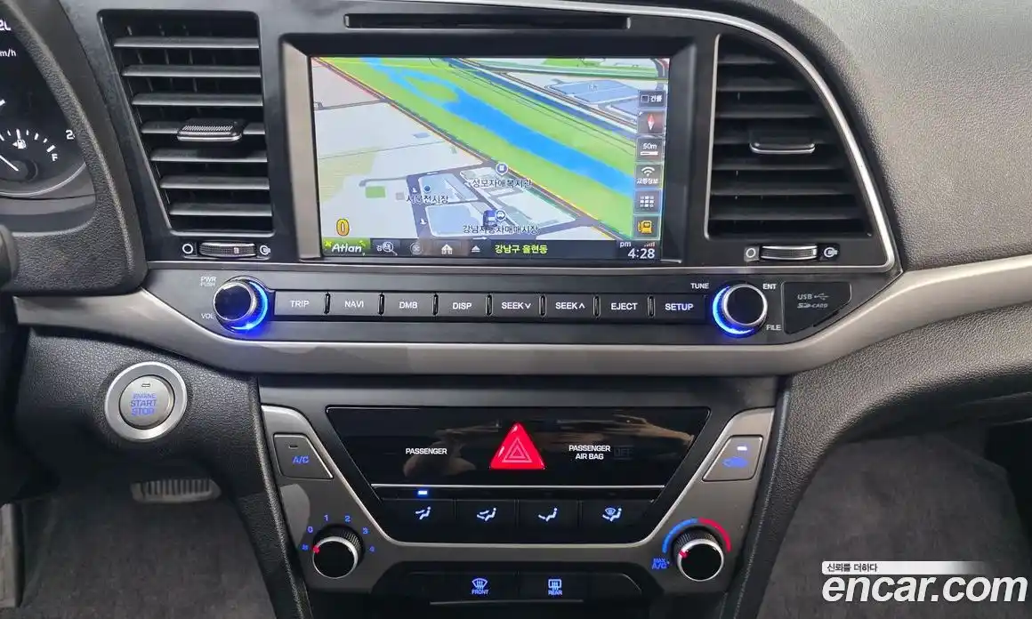 Hyundai Avante 2016 1.6 автомат (гидро), фото 21
