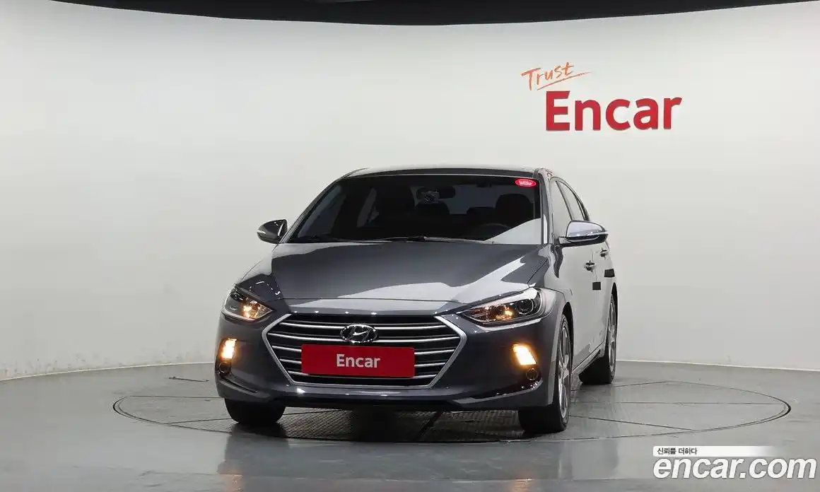 Hyundai Avante 2016 1.6 автомат (гидро), фото 3