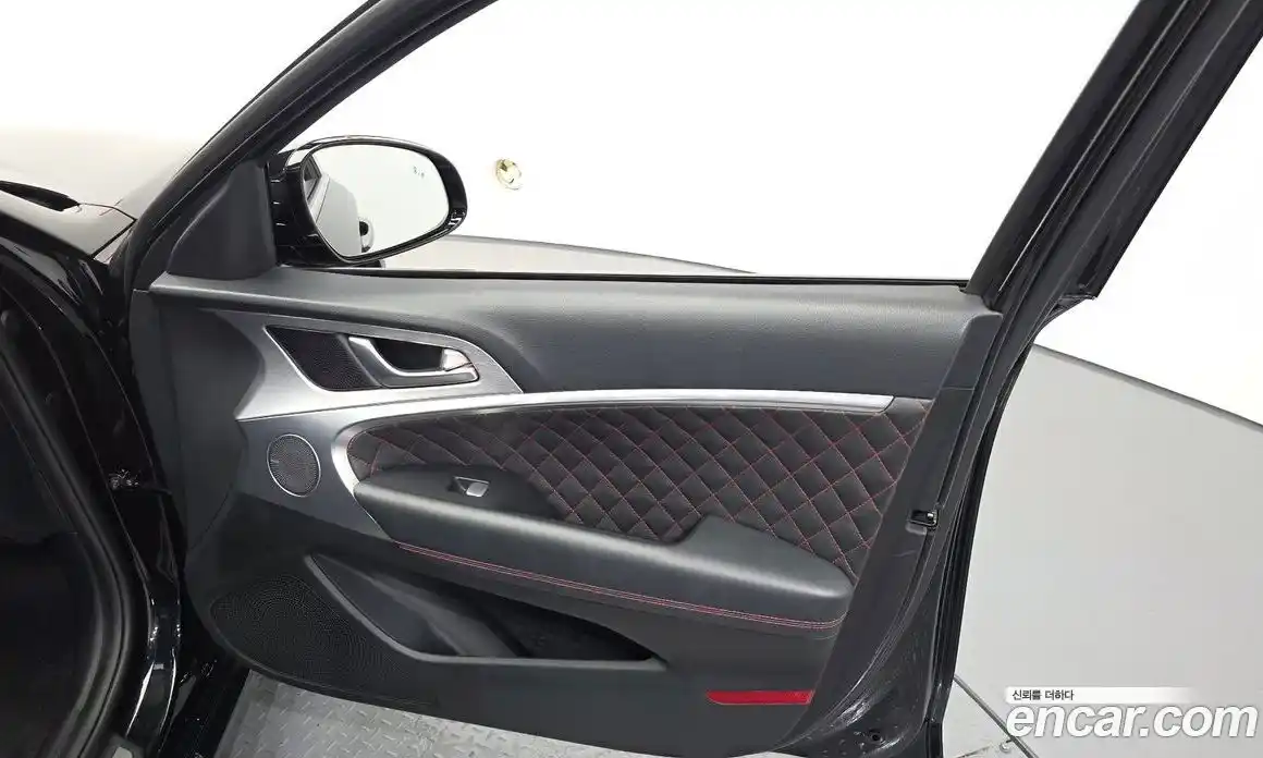 Genesis G70 2020 2.0 автомат (гидро), фото 14