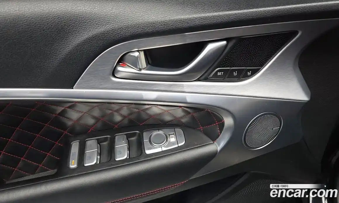 Genesis G70 2020 2.0 автомат (гидро), фото 33