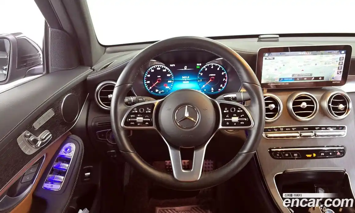 Mercedes-Benz GLC-Class 2022 2.0 автомат (гидро), фото 13