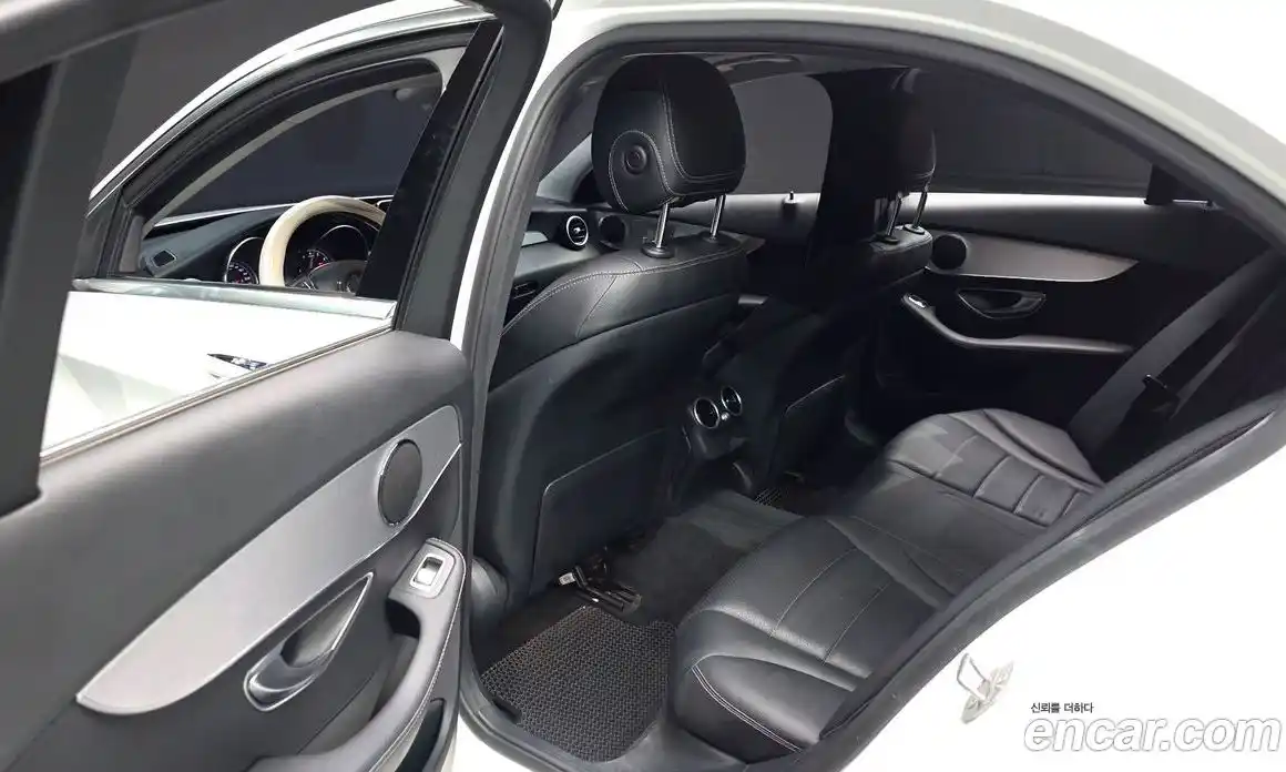 Mercedes-Benz C-Class 2016 2.0 автомат (гидро), фото 11
