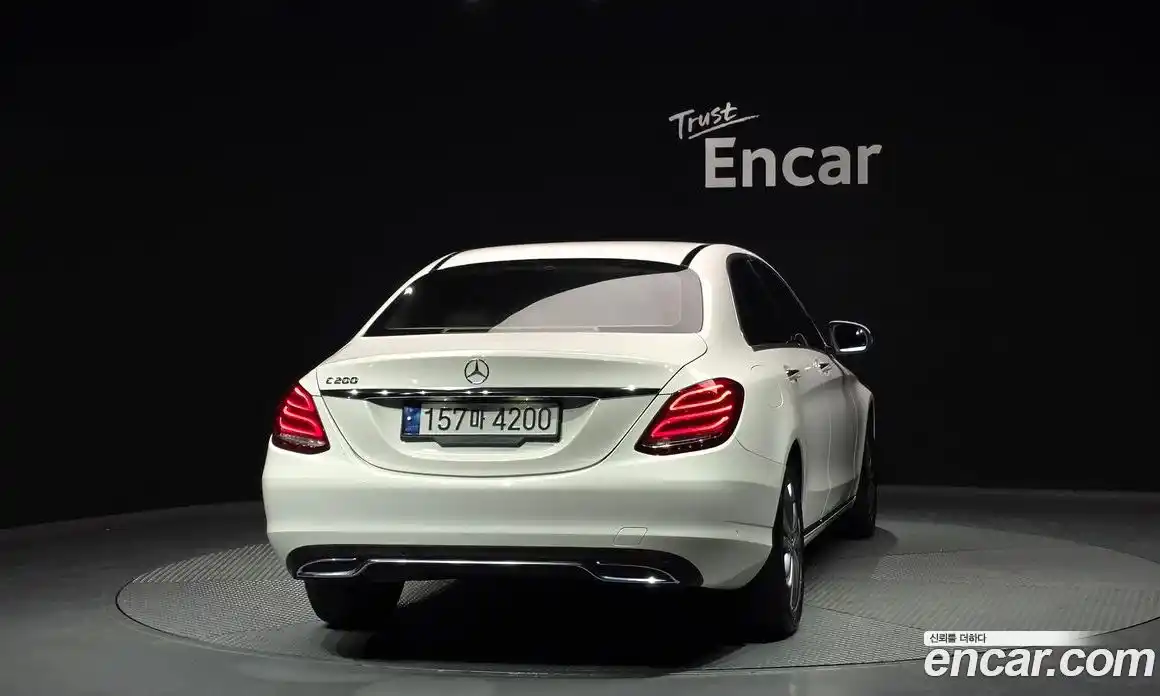 Mercedes-Benz C-Class 2016 2.0 автомат (гидро), фото 4