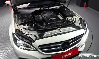 Mercedes-Benz C-Class 2016 2.0 автомат (гидро), миниатюра 6