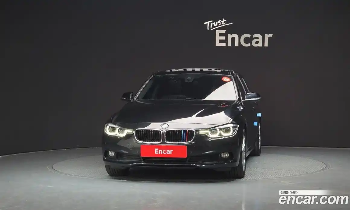 BMW 3 серия 2018 2.0 автомат (гидро), фото 3
