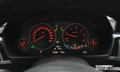 BMW 3 серия 2018 2.0 автомат (гидро), миниатюра 8