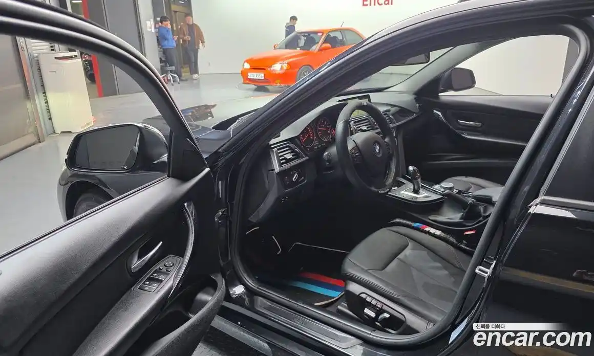 BMW 3 серия 2018 2.0 автомат (гидро), фото 10