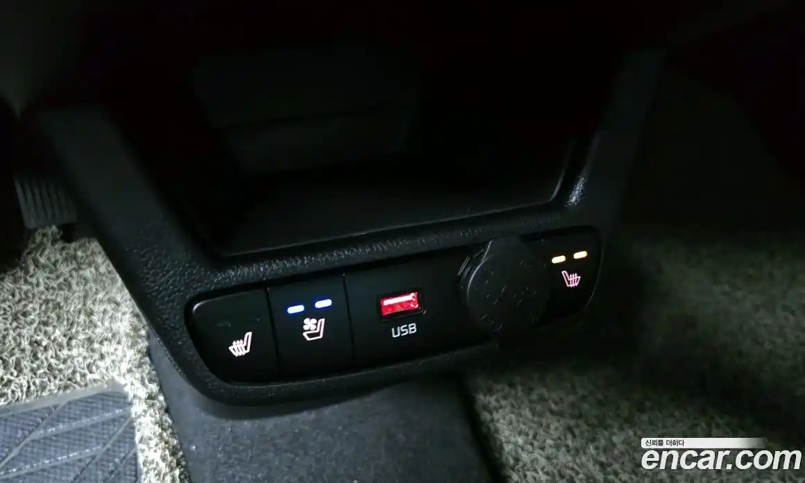 Kia Ray 2022 1.0 автомат (гидро), фото 24