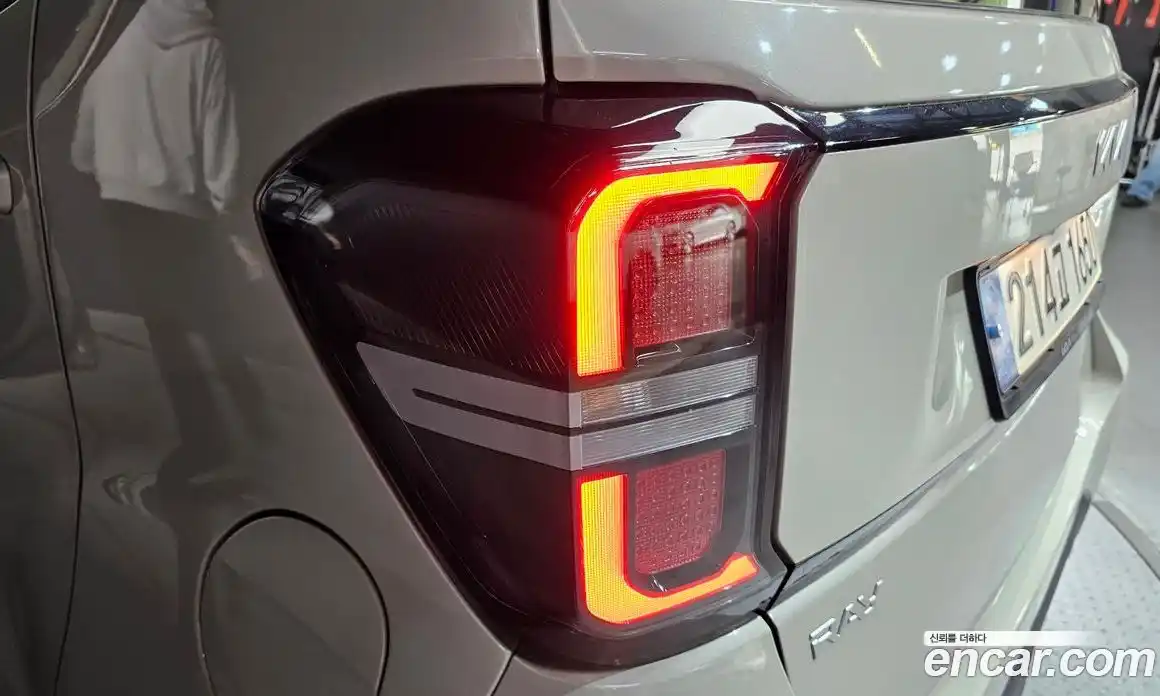 Kia Ray 2022 1.0 автомат (гидро), фото 9