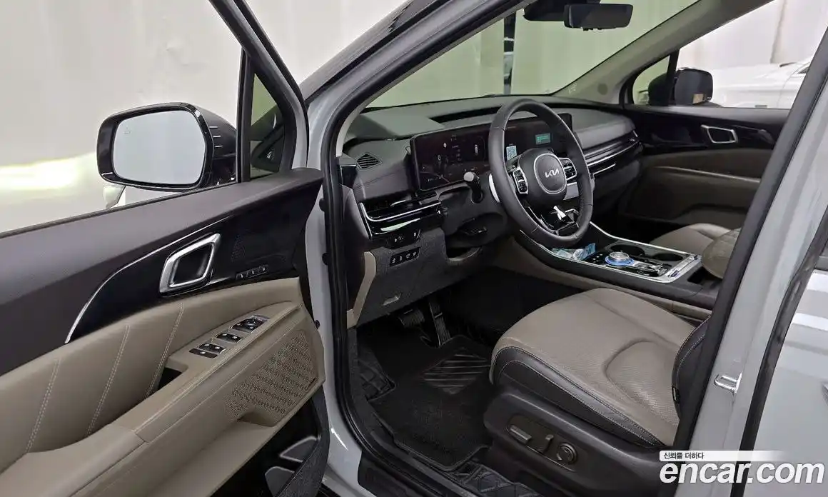 Kia Carnival 2024 2.2 автомат (гидро), фото 13